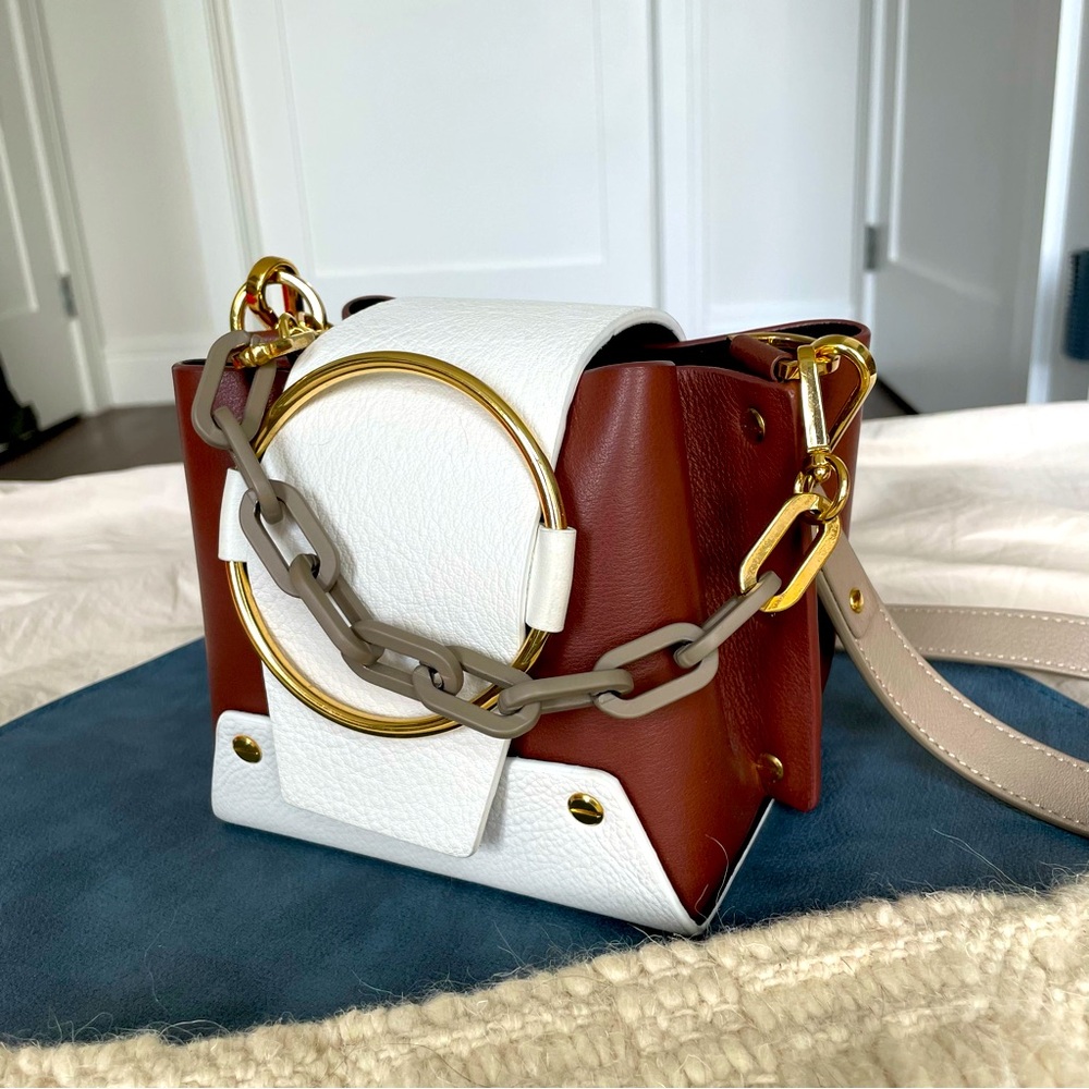 Yuzefi designer cross body bag like new